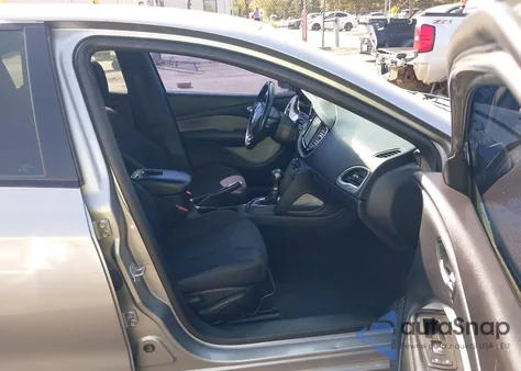 2015 Dodge Dart Sxt z USA, uszkodzony, nr VIN 1C3CDFBB1FD242272